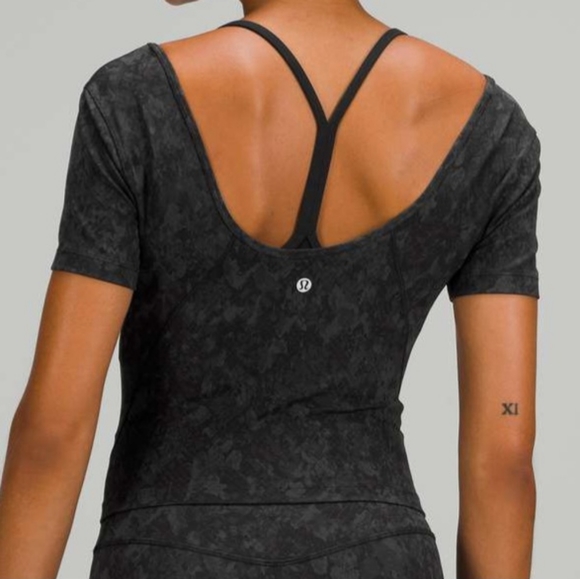 NWT, Lululemon Align Shirt, Hideaway Camo Deep Coal Multi, Size 12 - Picture 5 of 7
